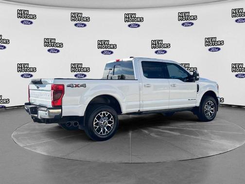 White Metallic 2020 Ford F-350 Lariat Super Duty