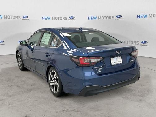 2022 Subaru Legacy 