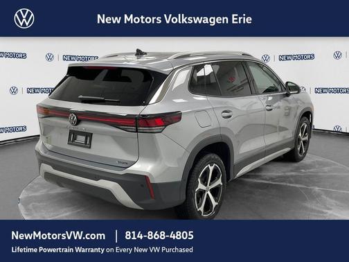 Pyrite Silver Metallic 2026 Volkswagen Tiguan 2.0T SE