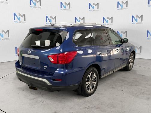 Caspian Blue 2017 Nissan Pathfinder SV