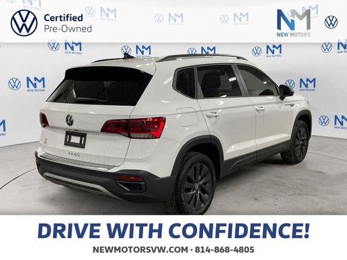 Pure White 2023 Volkswagen Taos 1.5T S