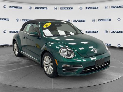 Bottle Green w/ Black Top 2017 Volkswagen Beetle 1.8T Classic