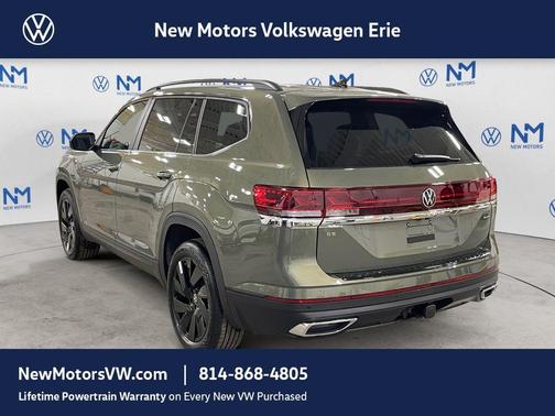 Green 2026 Volkswagen Atlas 2.0T SE W/TECHNOLOGY