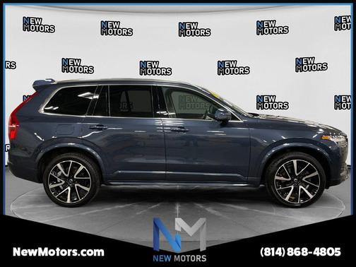 Denim Blue Metallic 2022 Volvo XC90 T6 Momentum 7 Passenger