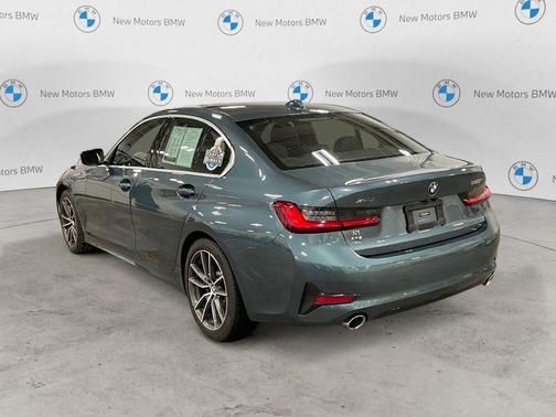 2021 BMW 330 i xDrive