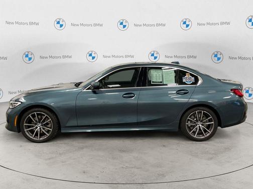 2021 BMW 330 i xDrive