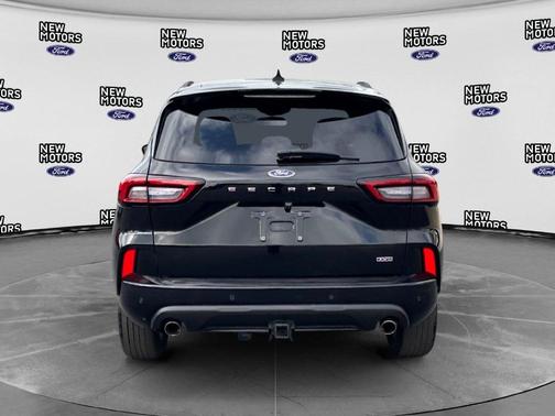 Black Metallic 2024 Ford Escape ST-Line Select