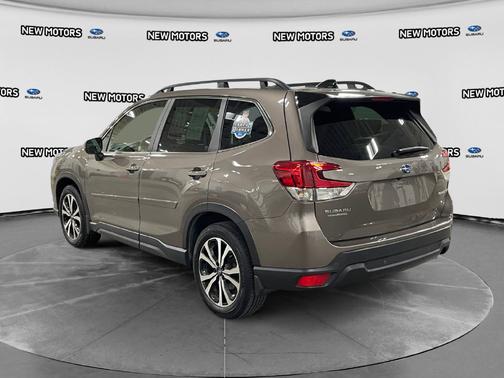 Bronze Metallic 2024 Subaru Forester Base