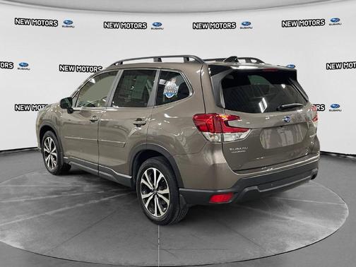 Brilliant Bronze Metallic 2024 Subaru Forester Limited