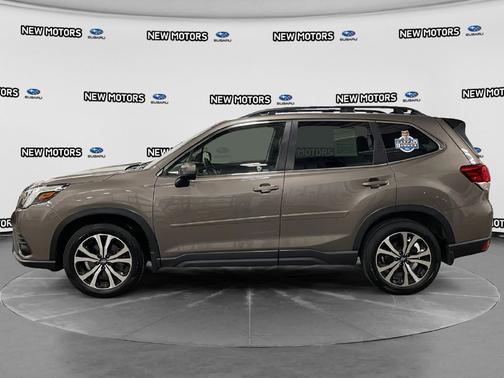 Bronze Metallic 2024 Subaru Forester Base