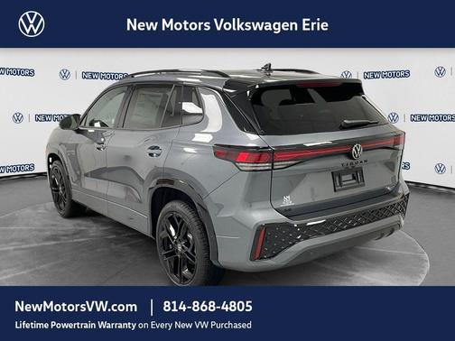 Platinum 2026 Volkswagen Tiguan 2.0T SE R-Line Black
