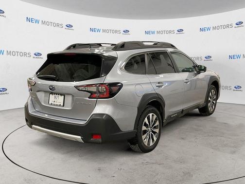 Ice Silver Metallic 2024 Subaru Outback Limited
