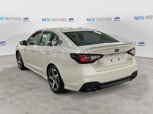 2022 Subaru Legacy Limited XT