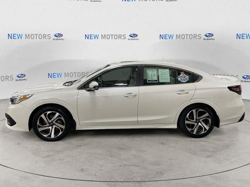 2022 Subaru Legacy Limited XT