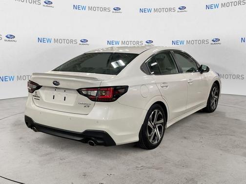 2022 Subaru Legacy Limited XT