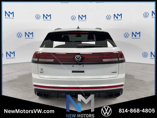 2026 Volkswagen Atlas Cross Sport 2.0T SEL R-Line Black