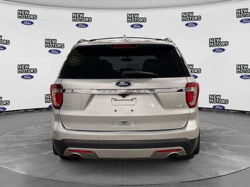 Ingot Silver 2016 Ford Explorer XLT