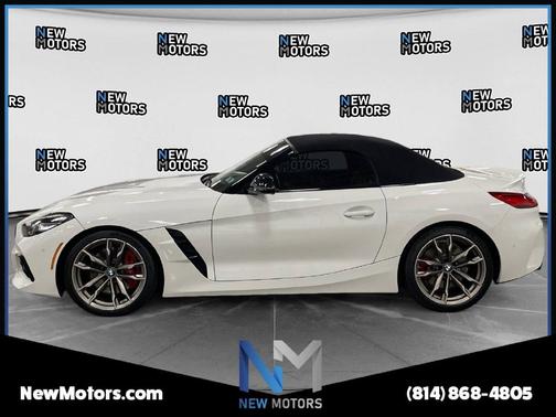 Alpine White 2022 BMW Z4 M40i