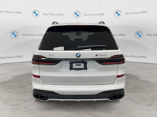 2026 BMW X7 M60i