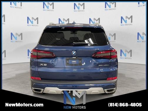 2022 BMW X5 PHEV xDrive45e