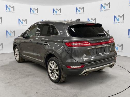 Magnetic Gray Metallic 2019 Lincoln MKC Select