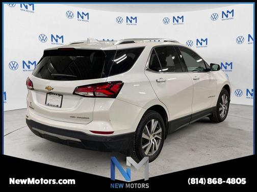 Pearl 2022 Chevrolet Equinox Premier