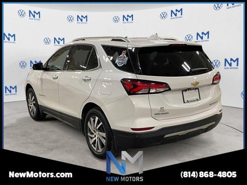 Pearl 2022 Chevrolet Equinox Premier