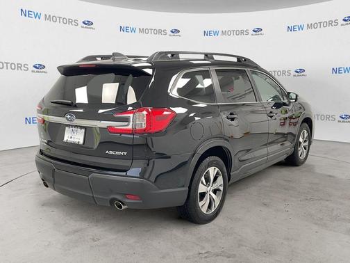 2023 Subaru Ascent Premium 8-Passenger