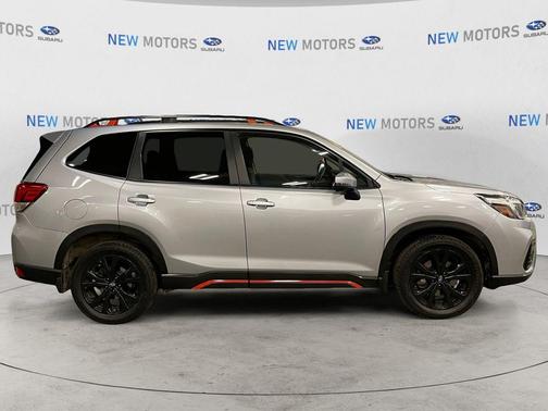 Ice Silver Metallic 2019 Subaru Forester Sport