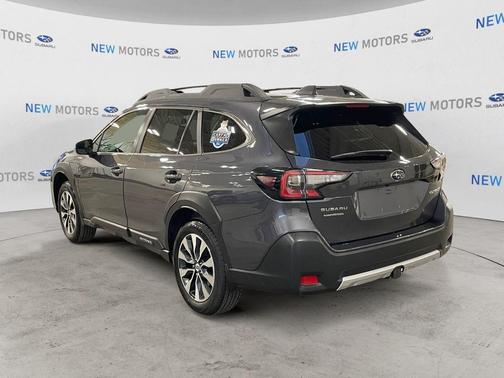 Magnetite Gray Metallic 2023 Subaru Outback Limited
