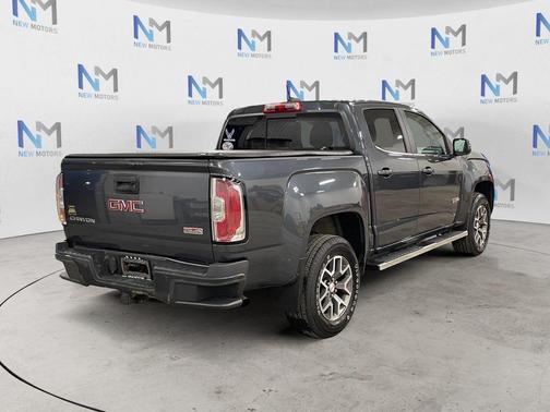 Cyber Gray Metallic 2015 GMC Canyon SLE