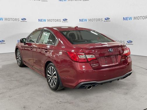 Crimson Red Pearl 2018 Subaru Legacy 2.5i Premium