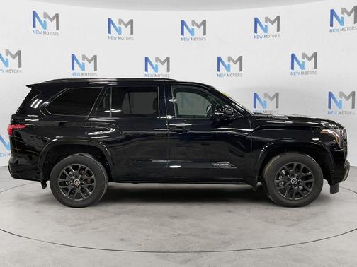 2024 Toyota Sequoia Platinum