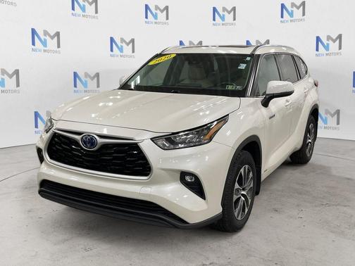 2020 Toyota Highlander Hybrid XLE