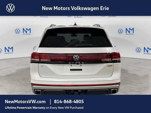 Opal White Pearl 2026 Volkswagen Atlas 2.0T Peak Edition