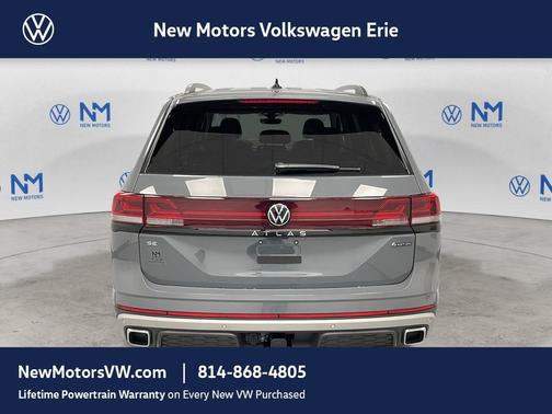 Pure Gray 2026 Volkswagen Atlas 2.0T Peak Edition