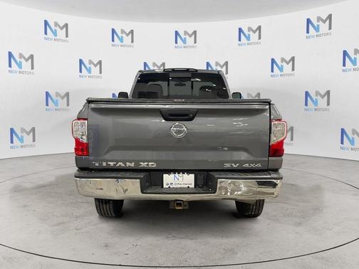 2017 Nissan Titan XD SV