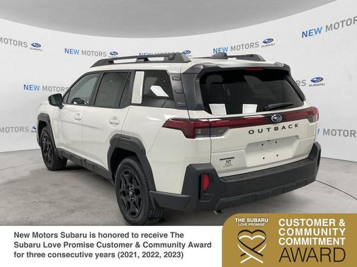 White Pearl 2026 Subaru Outback Limited