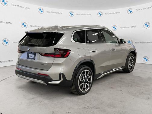 Silver Metallic 2026 BMW X1 xDrive28i