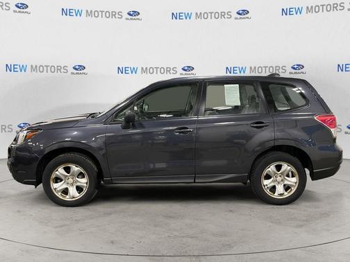 Dark Gray Metallic 2018 Subaru Forester 2.5i