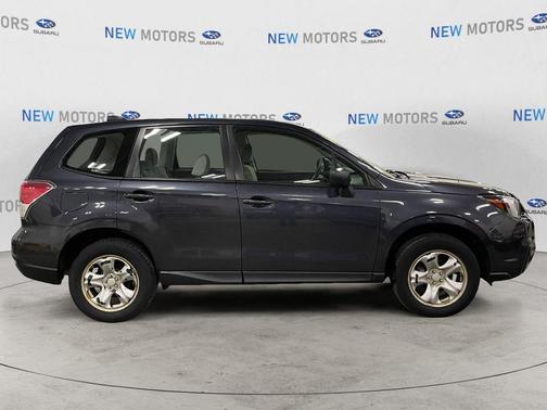 Dark Gray Metallic 2018 Subaru Forester 2.5i