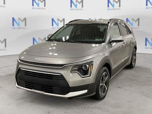 2023 Kia Niro EX