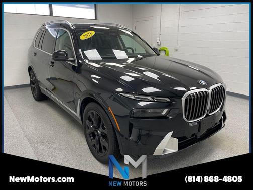 Black Sapphire Metallic 2026 BMW X7 xDrive40i