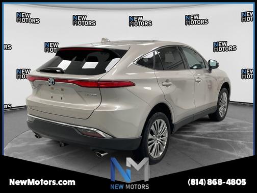 Titanium 2023 Toyota Venza Limited
