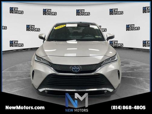 Titanium 2023 Toyota Venza Limited