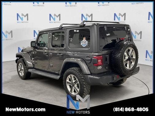 Granite Crystal Clearcoat Metallic 2020 Jeep Wrangler Unlimited Sahara