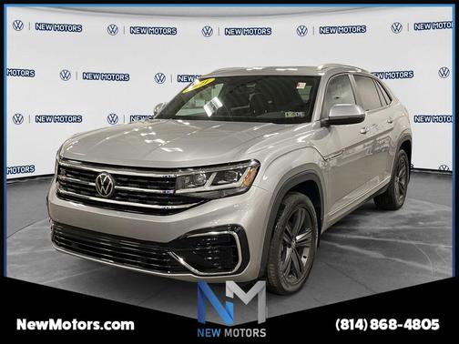 Pyrite Silver Metallic 2021 Volkswagen Atlas Cross Sport 3.6L V6 SE w/Technology R-Line