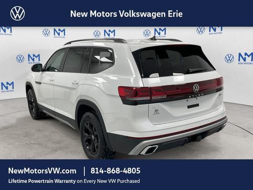 Opal White Pearl 2026 Volkswagen Atlas 2.0T Peak Edition