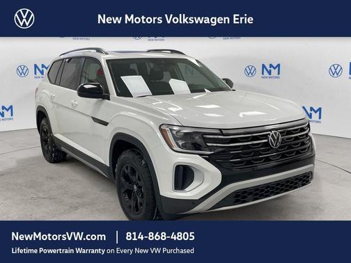 Opal White Pearl 2026 Volkswagen Atlas 2.0T Peak Edition