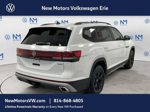 Opal White Pearl 2026 Volkswagen Atlas 2.0T Peak Edition